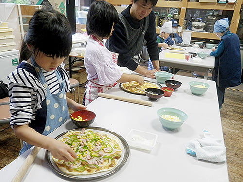 県立国見の森公園プログラム　森の窯焼きピザづくり　※プログラムの中止・内容変更の可能性あり