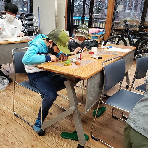 県立国見の森公園プログラム 森の電池づくり 夏休み宿題お助け実験教室