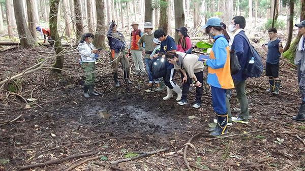 野生動物探求会