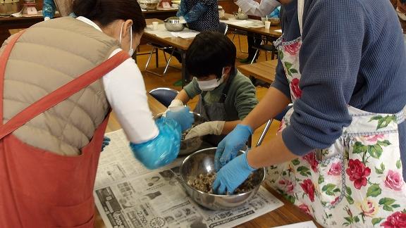 黒大豆味噌づくり