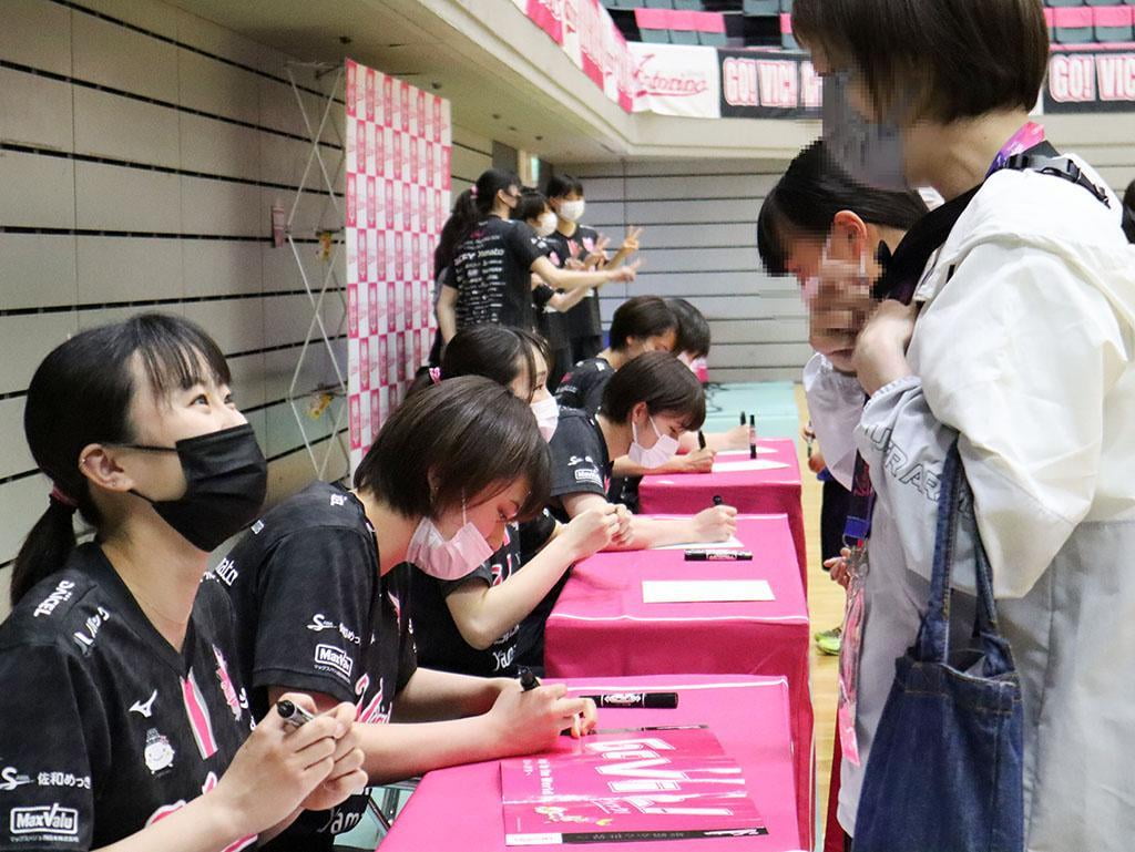 【2021-22シーズン】ヴィクトリーナ姫路 ファン感謝DAYが初開催!