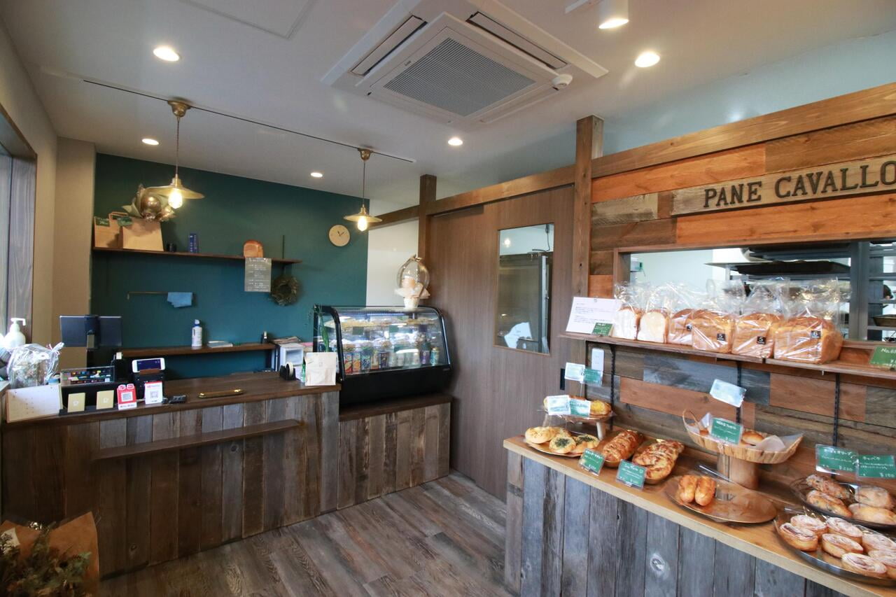 【加古川】厳選された国産小麦を使いこなし 40種類以上のパンが並ぶ人気店|Pane Cavallo