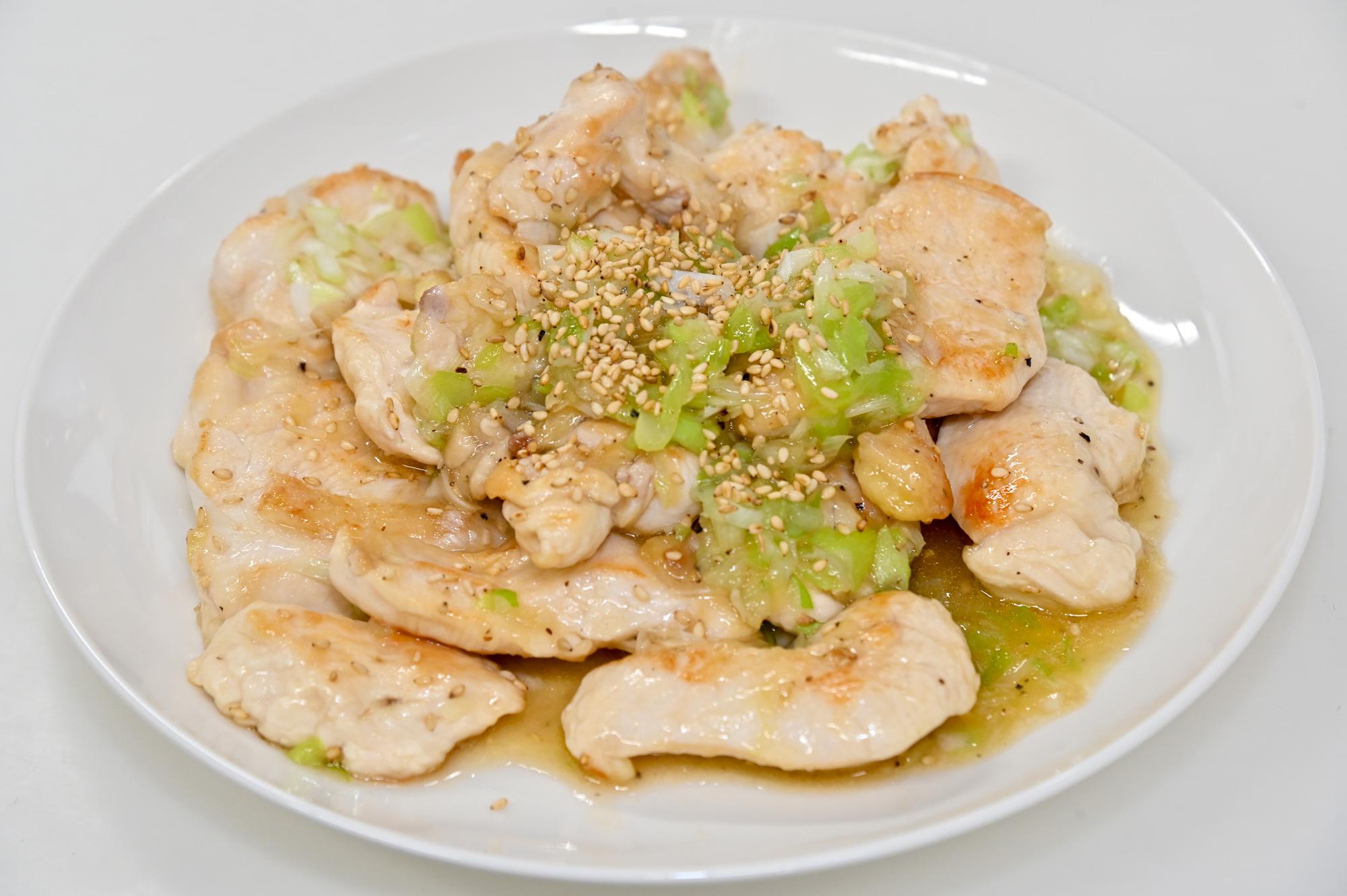 【多可】「播州百日どり」のおいしさにビックリ！ 鶏むね肉を使って、しっとりネギ塩鶏レシピ｜ふるさと納税返礼品