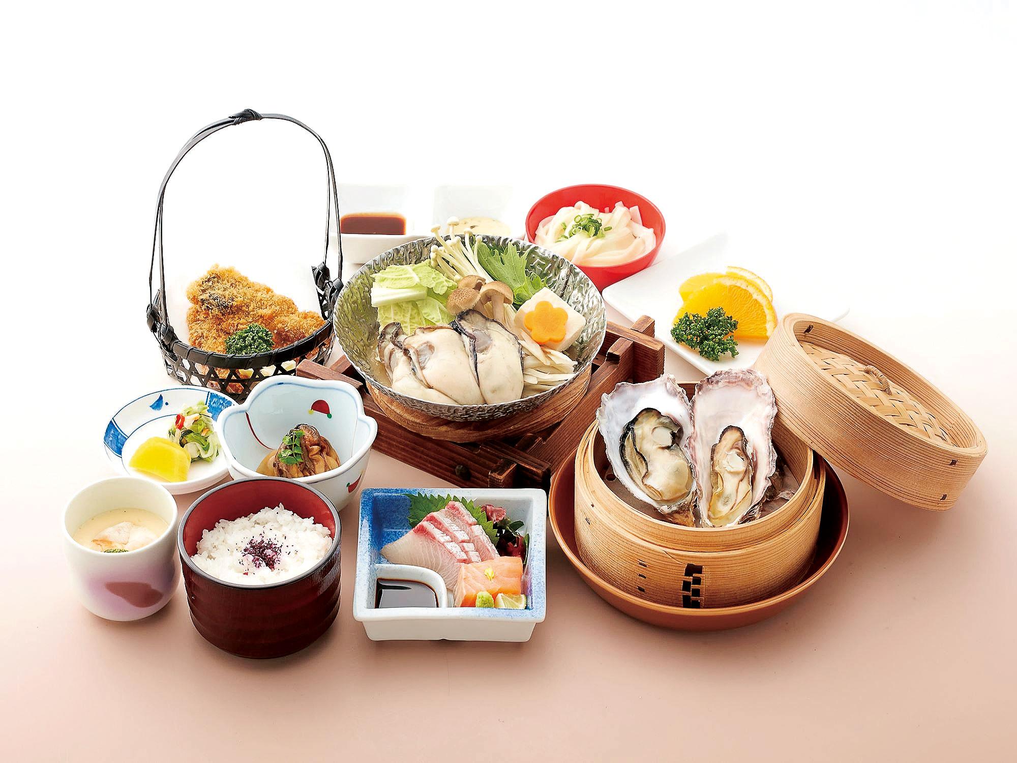 【赤穂】赤穂で育った牡蠣を使った 牡蠣尽くしのかき祭り開催中！｜寿らく亭