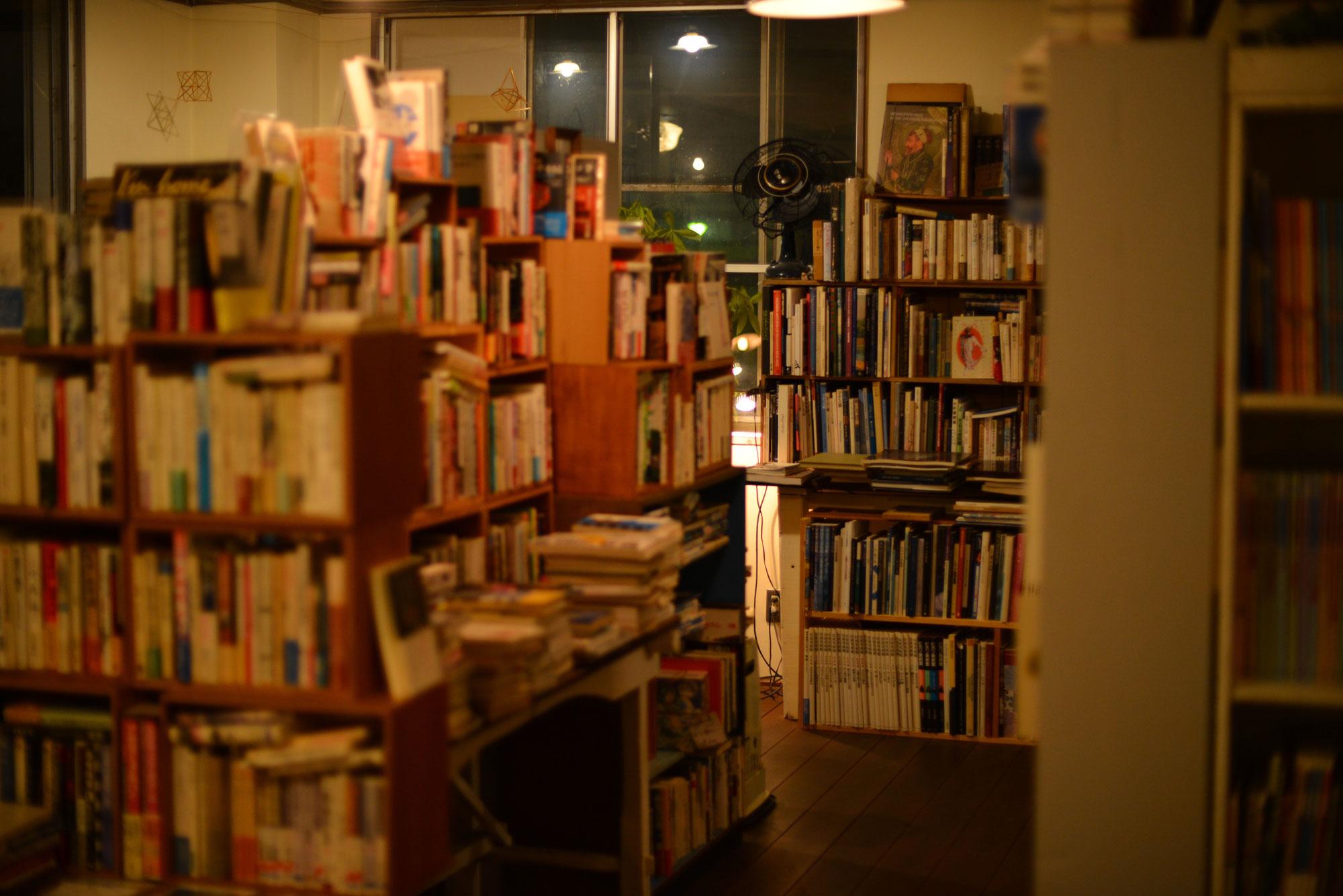 【加古川・相生・高砂】くつろげるブックカフェ4選｜コーヒーやスイーツと一緒に読書を楽しみませんか？