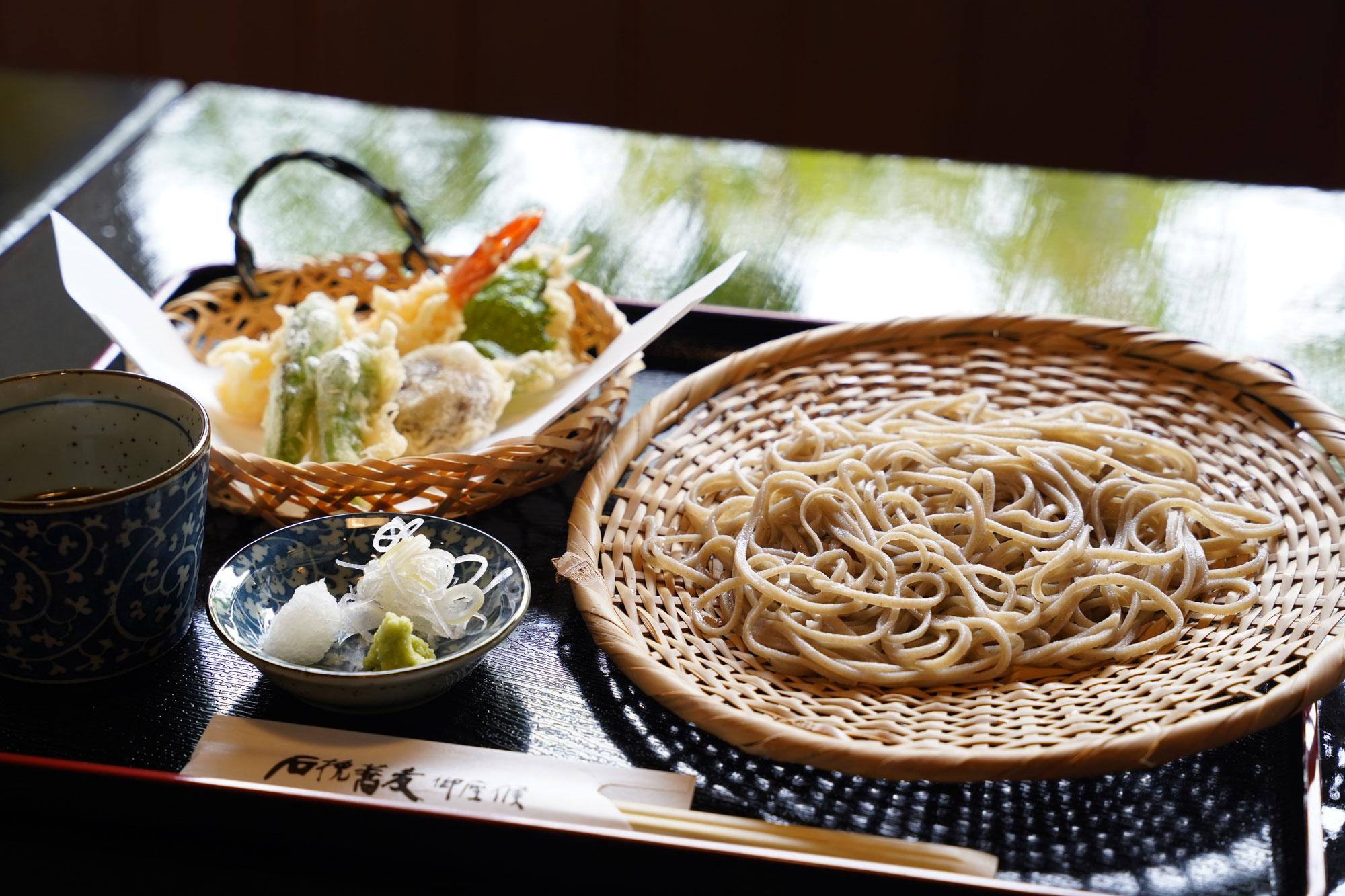 【姫路】風味豊かな石挽きそばを堪能 話題の新店がオープン!|石挽蕎麦 御座候 大津店