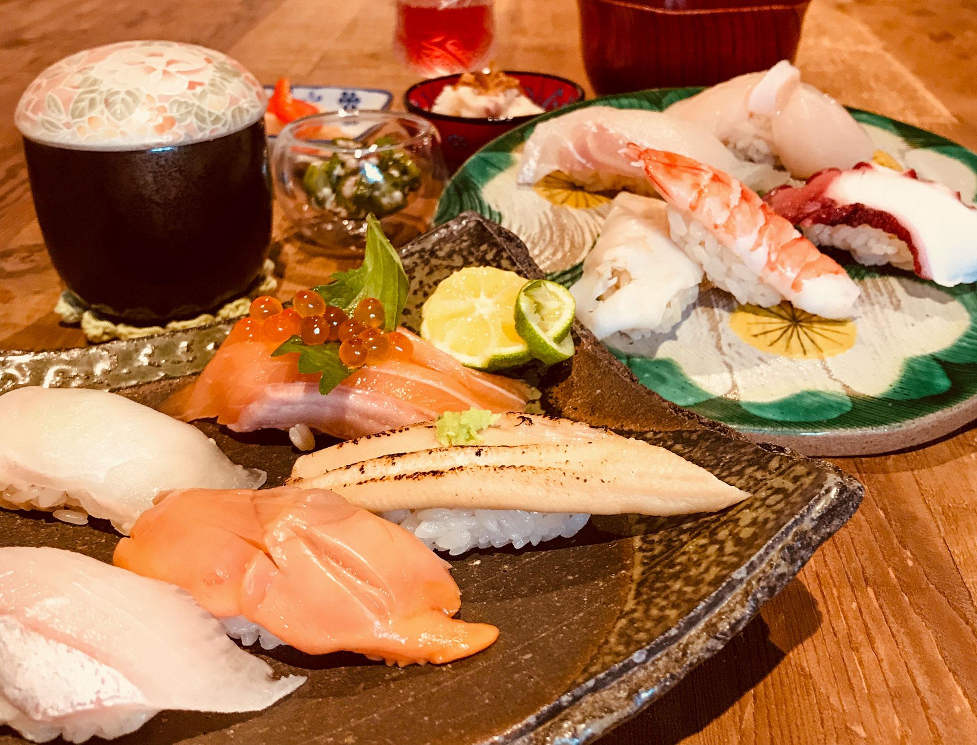 【姫路・たつの】おひとりさまOK!ひとりでも入りやすい食事のお店をご紹介|人気のランチや予約必須な本格寿司