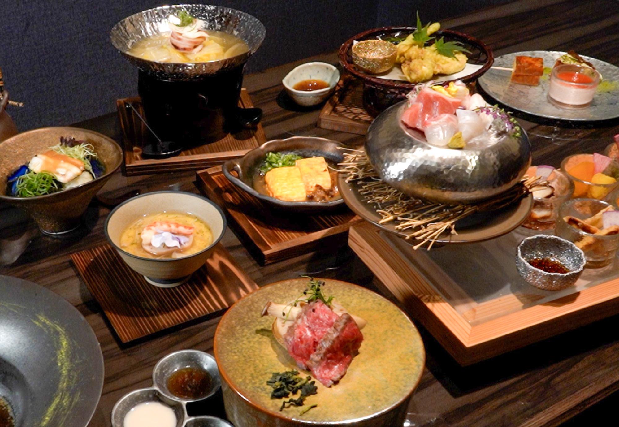 【姫路駅近】忘年会・新年会に！姫路和牛や白鷺サーモンを個室で堪能できるフルコース＆飲み放題付きプラン登場｜Dining 姫路百花（モリンガ）-壺屋-