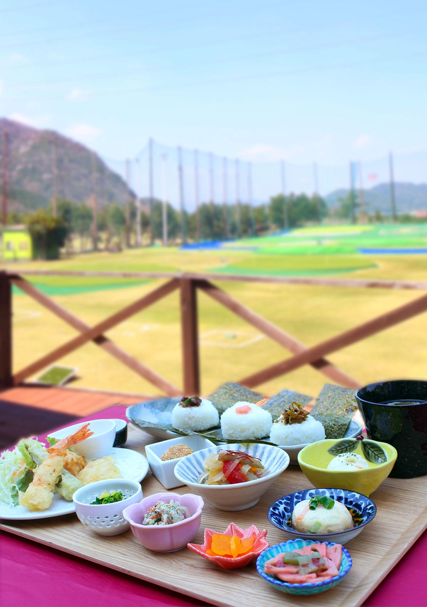 【市川】上質なゴルフレッスンと贅沢ランチで五感をリフレッシュ！｜市川ゴルフ