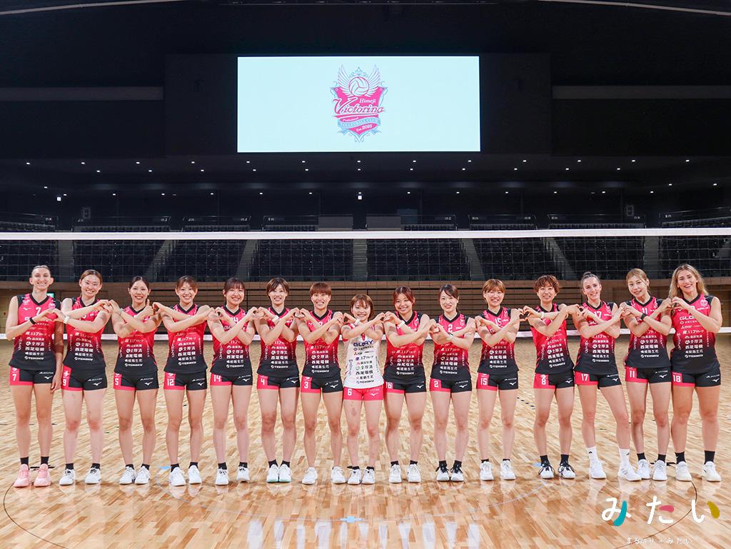 【ヴィクトリーナ姫路】「大和工業アリーナ姫路」選手の初見学に編集部が同行！新アリーナの感想は？新加入選手＆監督をインタビュー