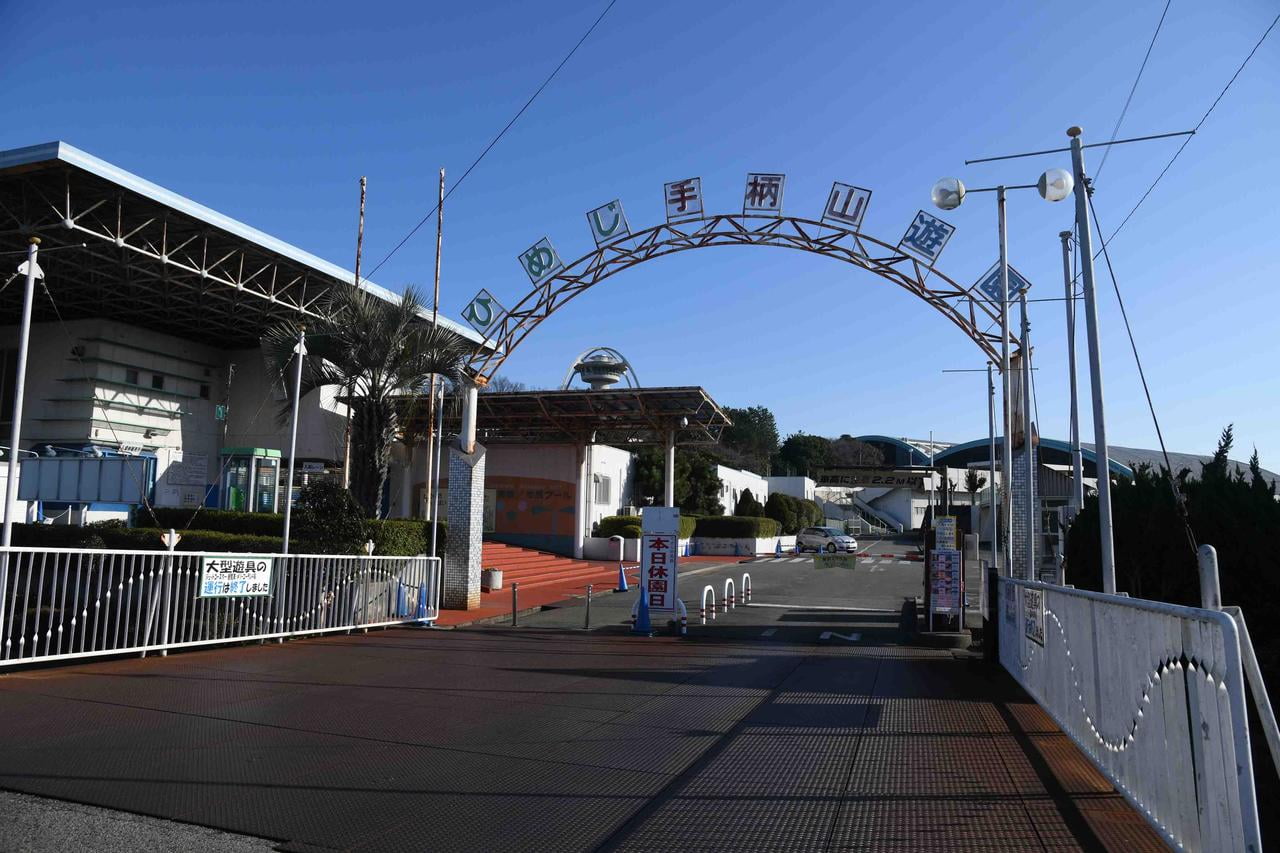 手柄山遊園前駐車場.jpg