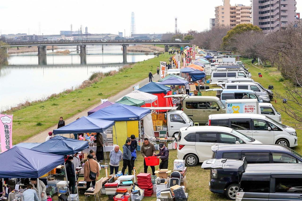 夢前町フリマウォークの夢前川沿いの写真.jpg