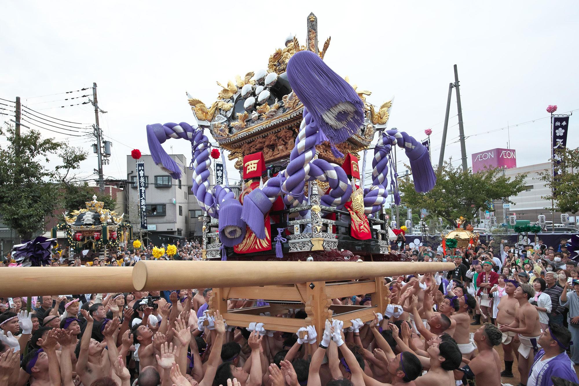 加工済_13-14_matsuri_hamanomiya05.jpg