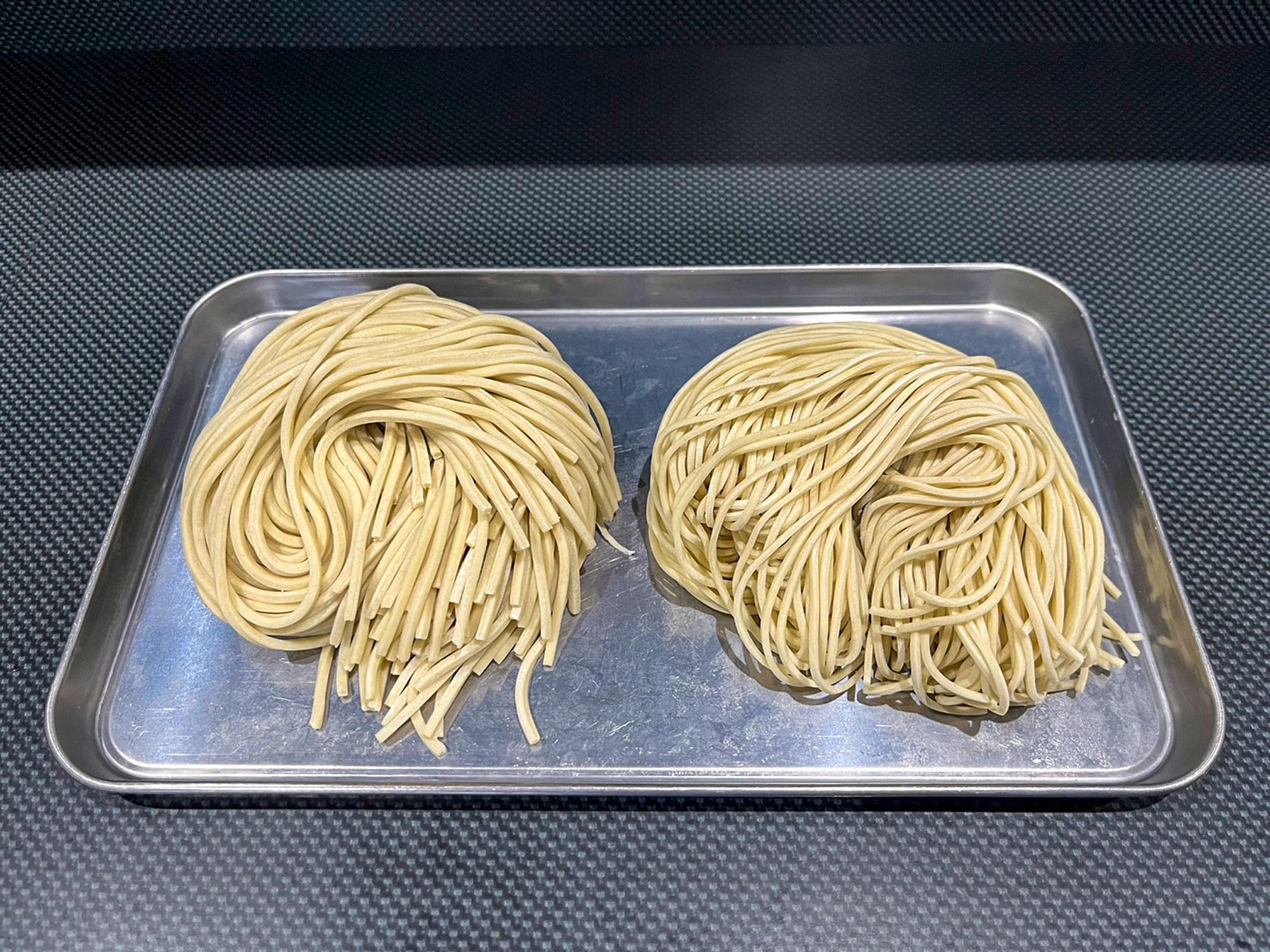 加工済_25_01_無心ですすりたい自家製めん_麺屋志玲_麺.jpg