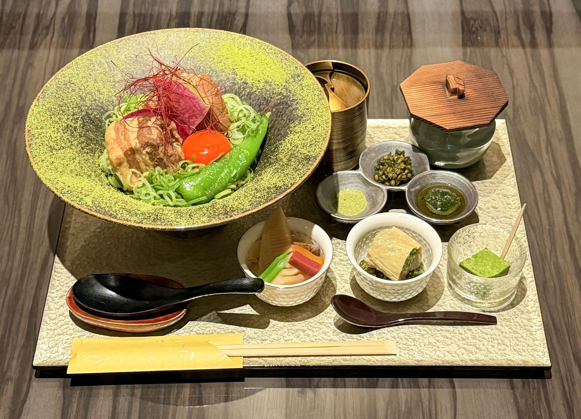 加工済_IMG_3492_角煮丼.jpg