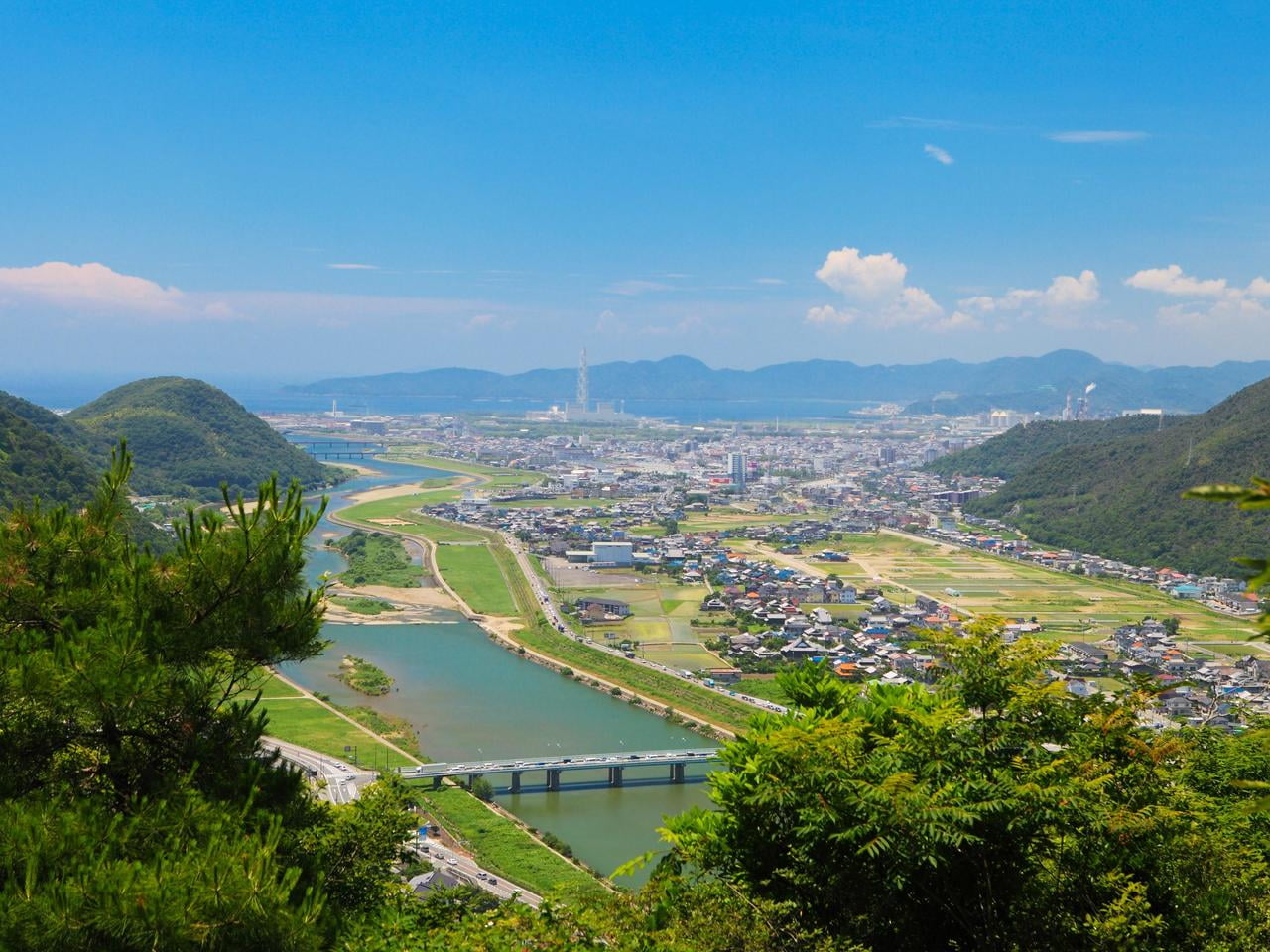 宝珠山からの街並み