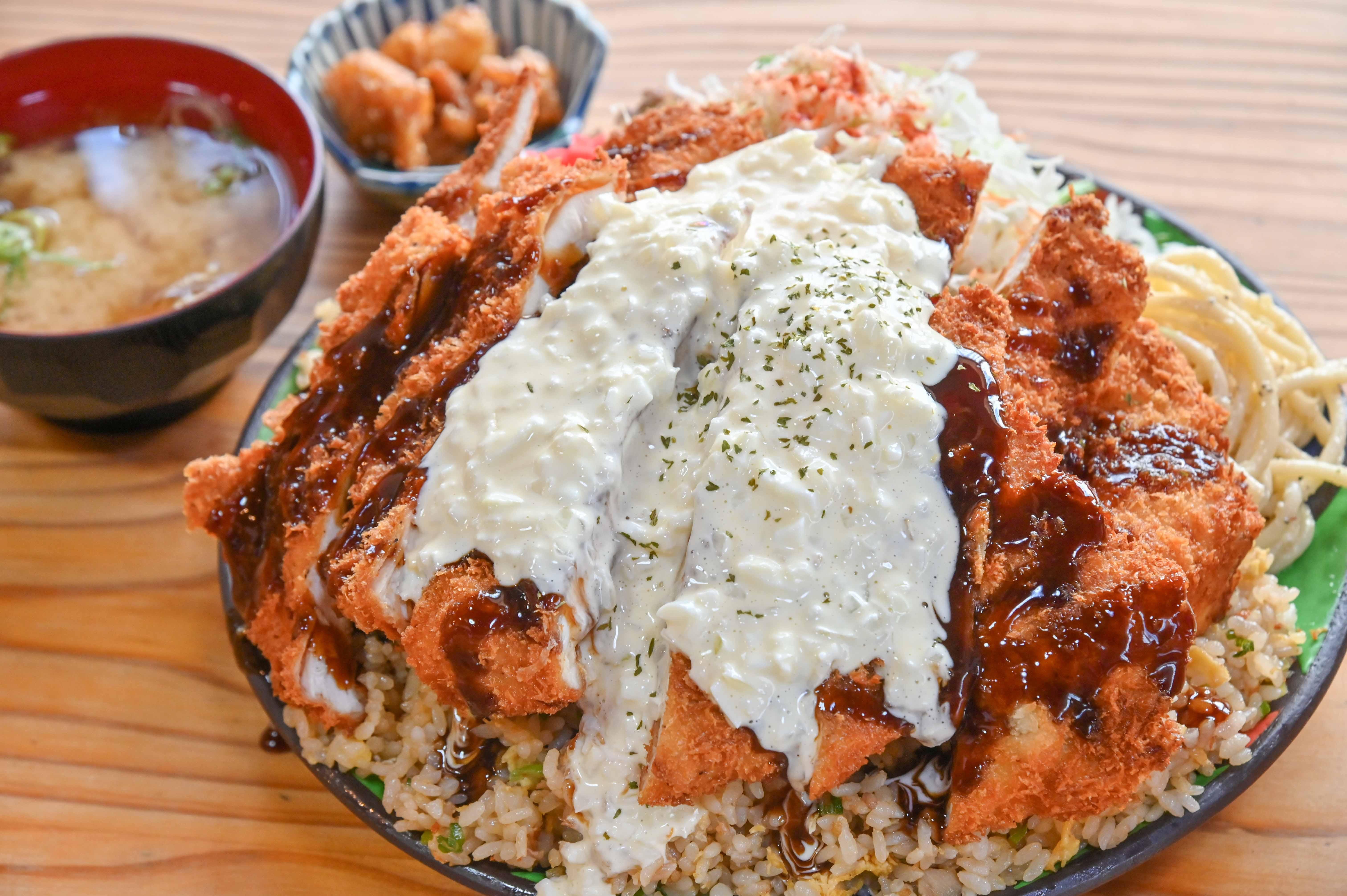 2410_町洋食デカ_ラヴリ_01.JPG