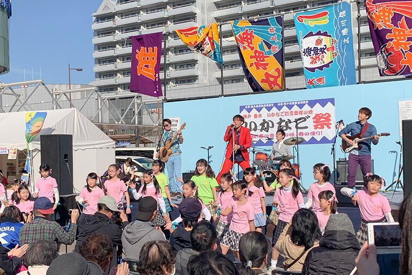 いかなご祭2019ステージ写真2.jpg