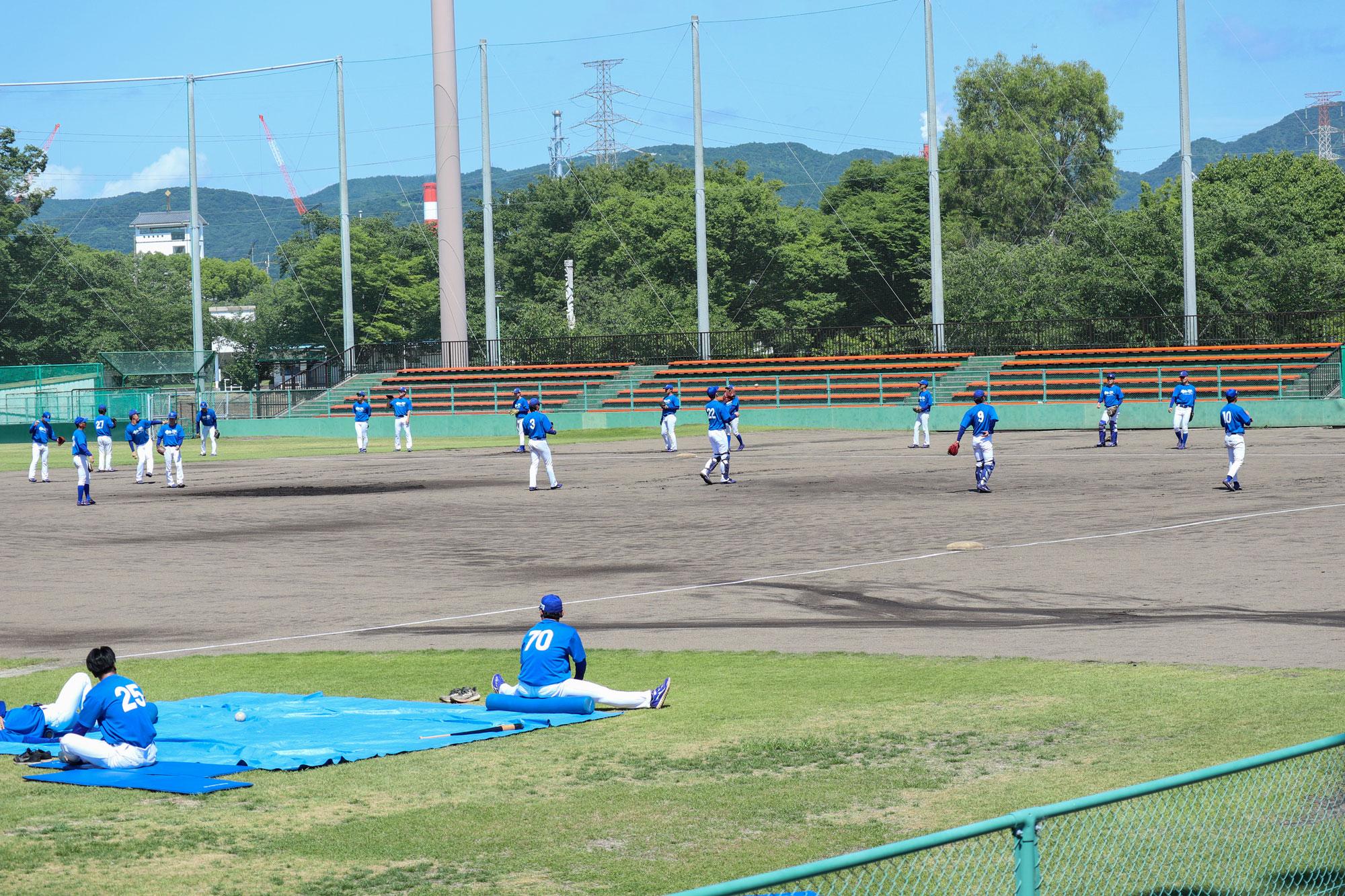 加工済_2508_めっちゃみたい_YBS野球(チーム・監督紹介)_写真01-(1).jpg