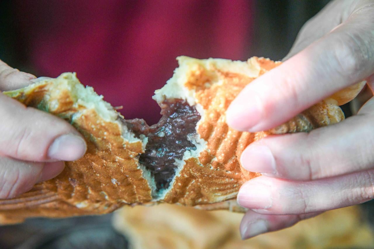 あるじゃんのたい焼きを割った写真_2.jpg