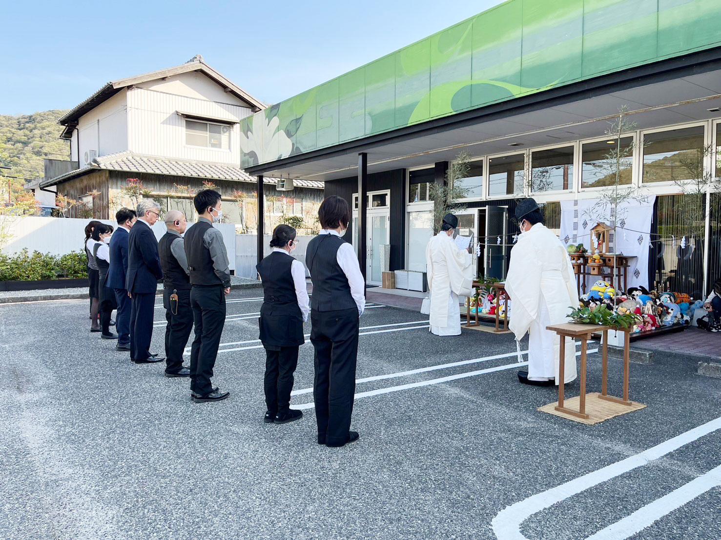 加工済_2049_まるはリーク_花みずき_写真05　人形供養祭.jpg