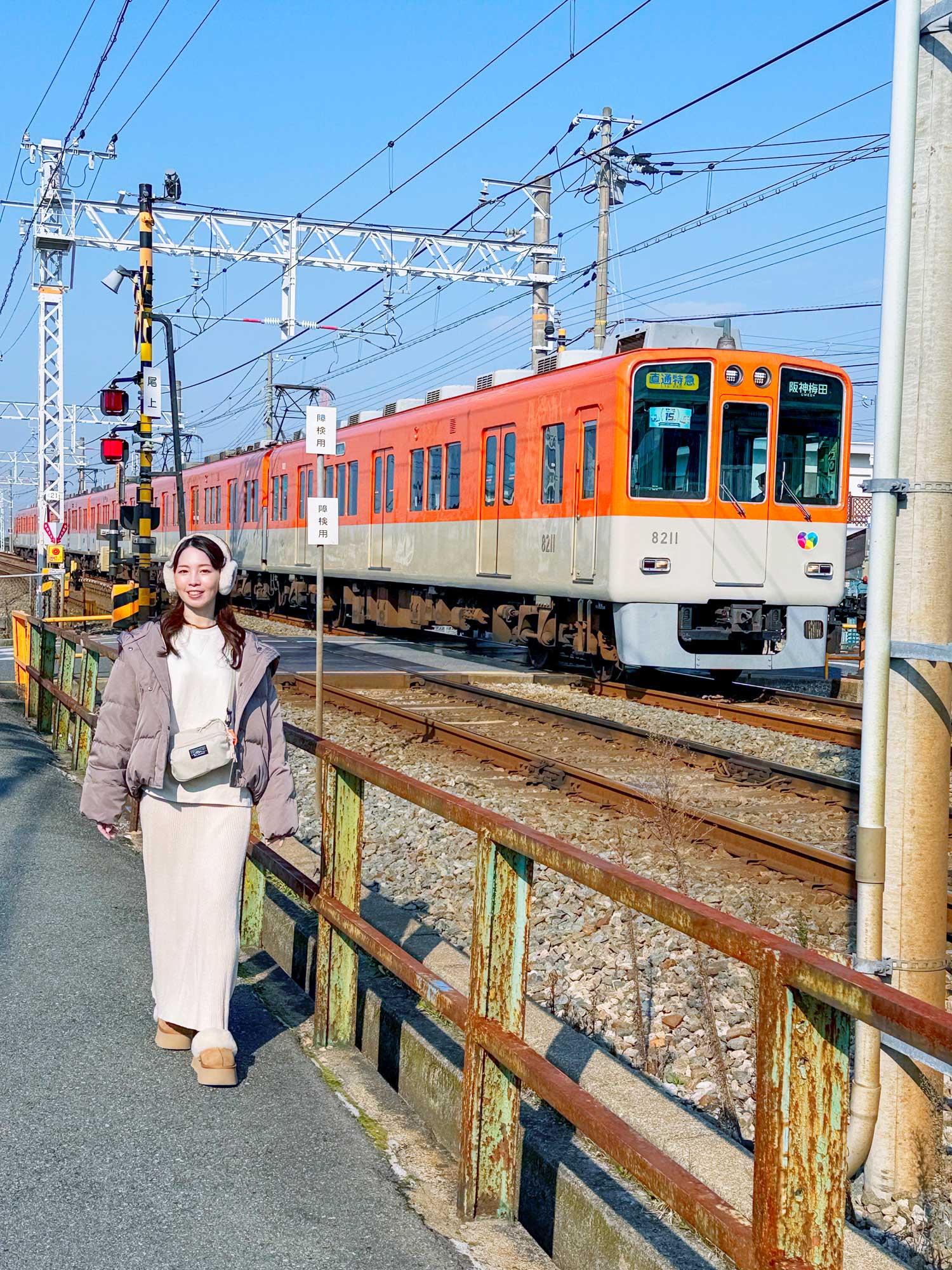 加工済_2501_加古川街ブラ_04_線路沿い.jpg