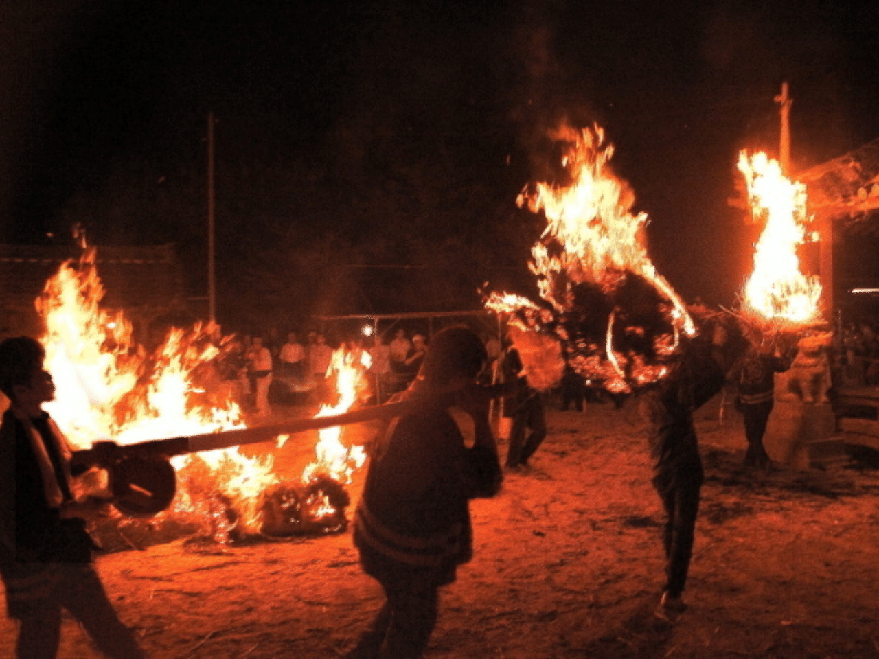 原の火祭りの写真