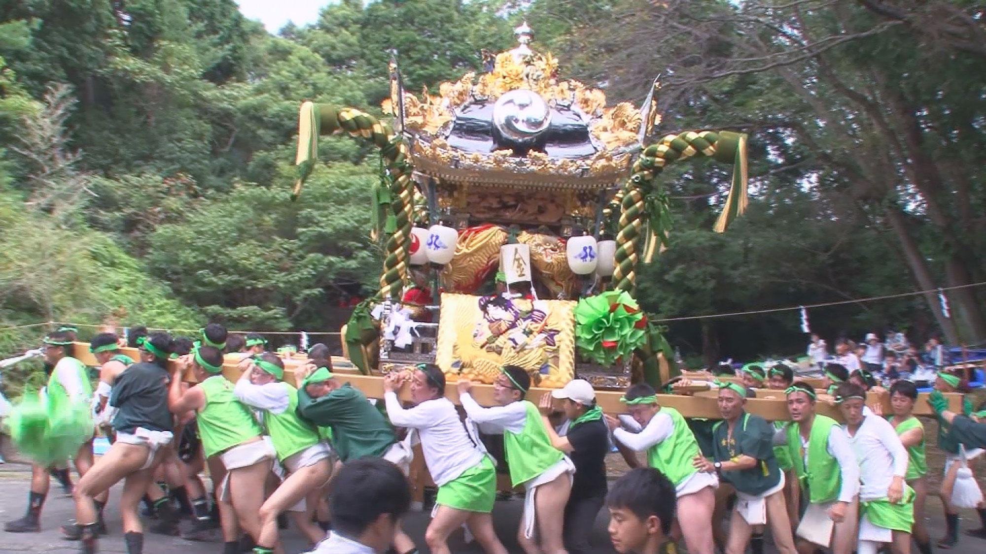 加工済_11-12_matsuri__kabuto-hachiman02.jpg