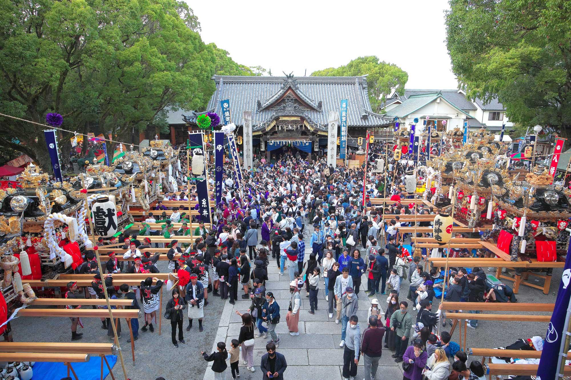 加工済_15-16_matsuri_usuihachiman04.jpg