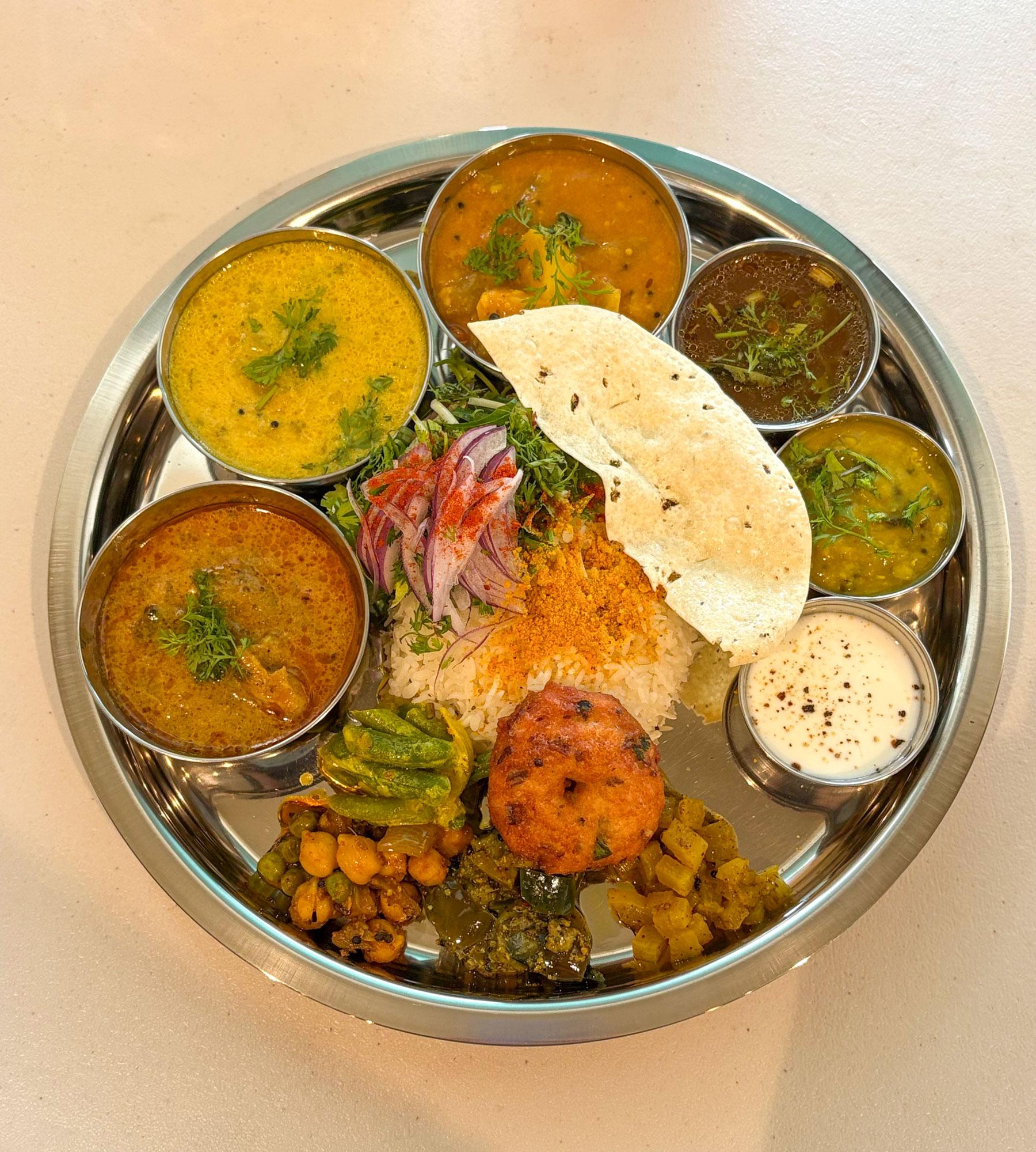 加工済_2508_旨辛カレー道(インド・ネパール・スリランカ)-_Seancurry_写真01.jpg