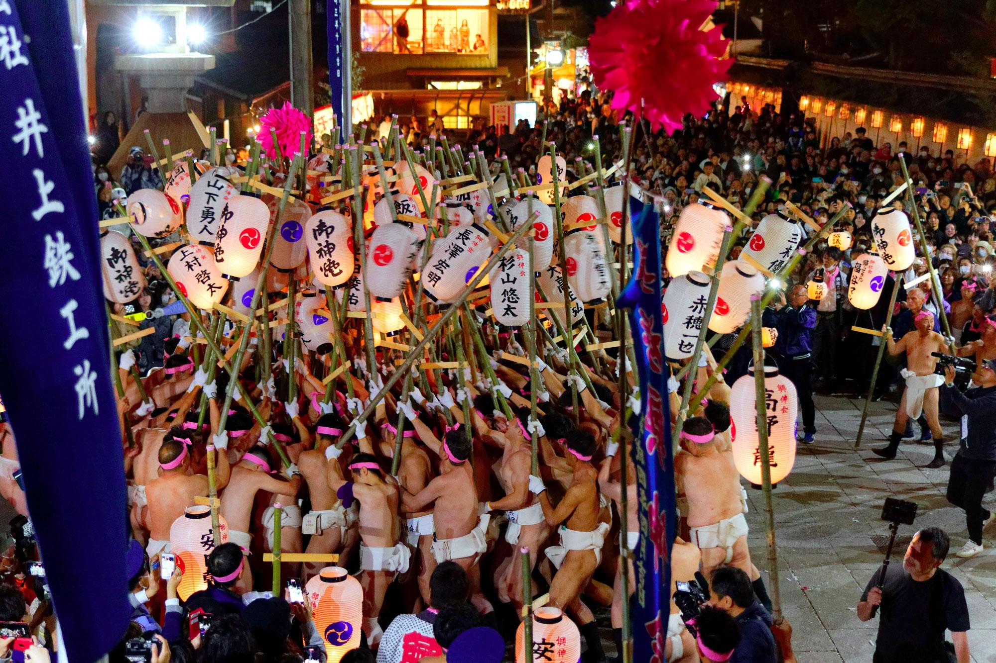 播州秋祭り】ちょうちん練りにライトアップされた屋台と南西部の