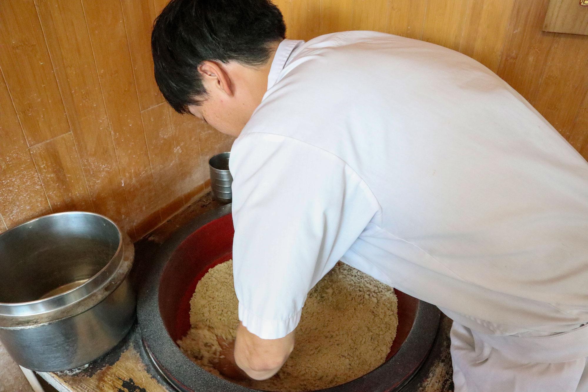 加工済_2501_自家製麵_御座候(蕎麦)_写真02.jpg