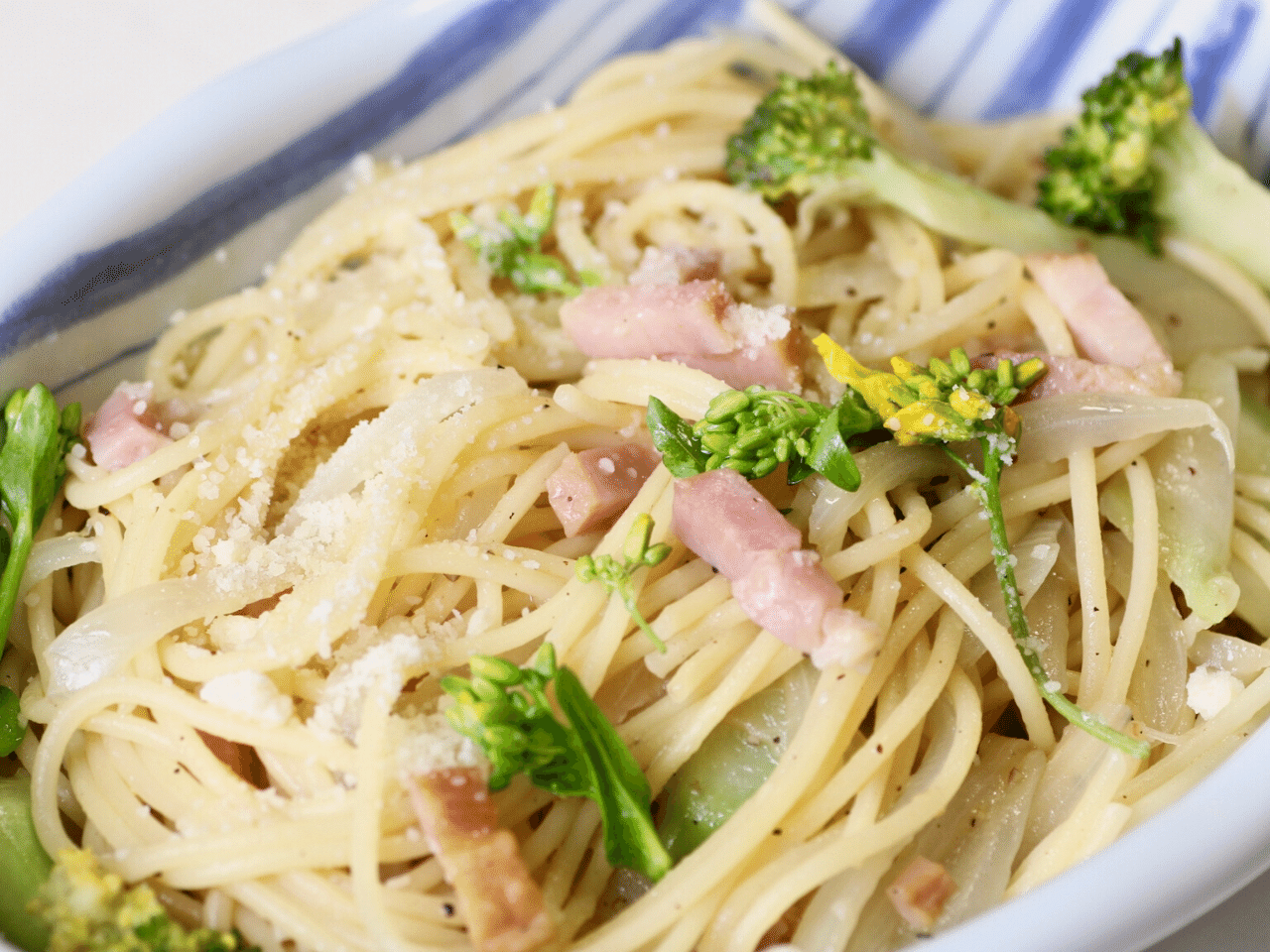 菜の花とベーコンのパスタ