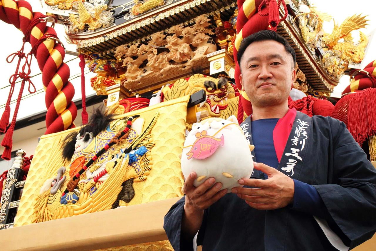 岸和田市 中北町 新調 記念誌 だんじり 旧市 やりまわし 祭 木彫 木下