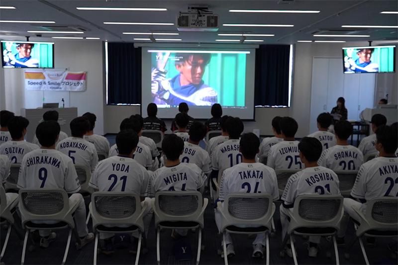 videoframe_693327.jpg