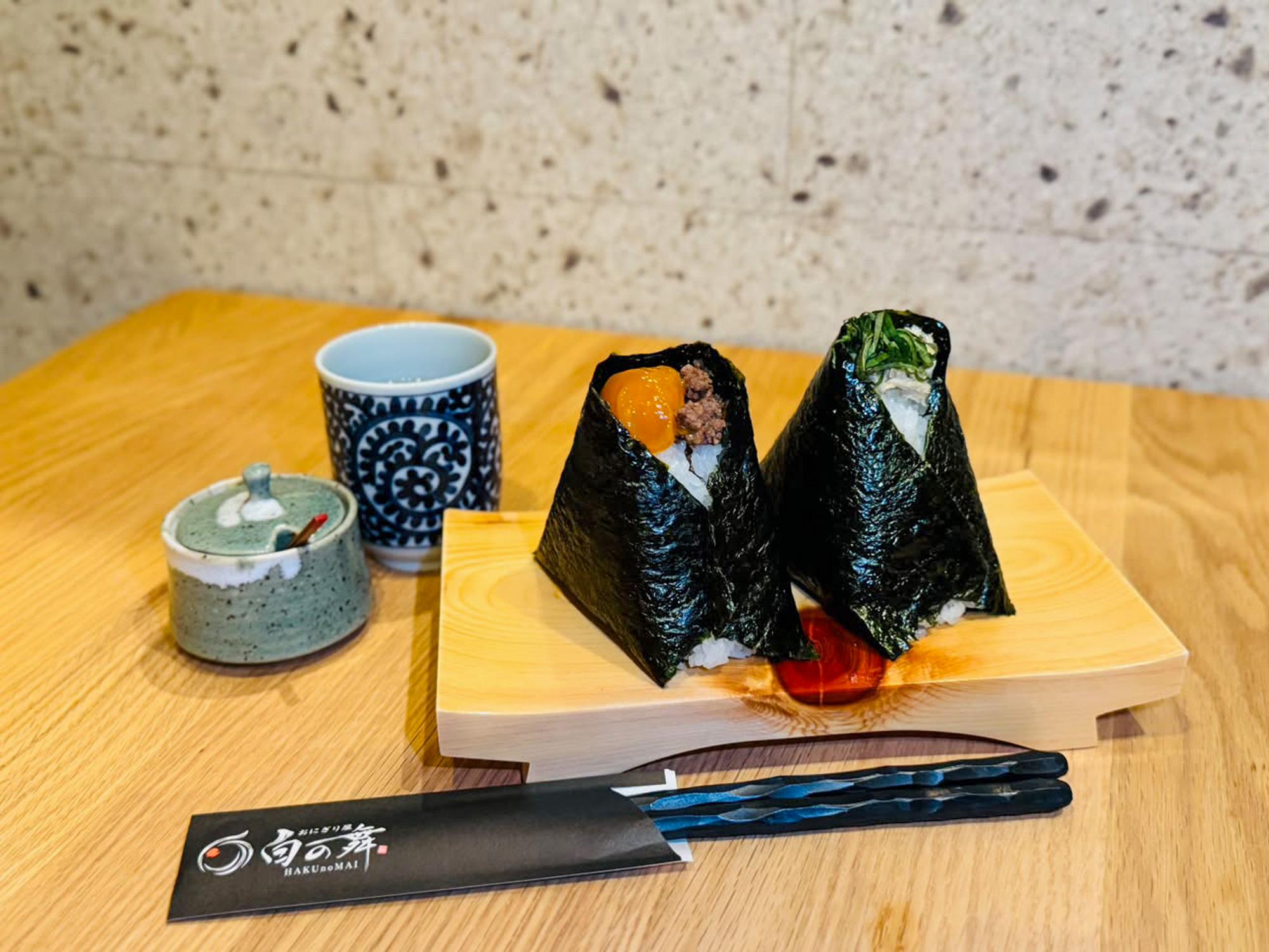 おにぎり屋 白の舞 