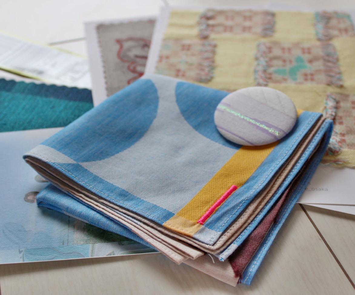 POLS（株式会社丸萬）「MITSUBACHIジャガードアートファブリック」