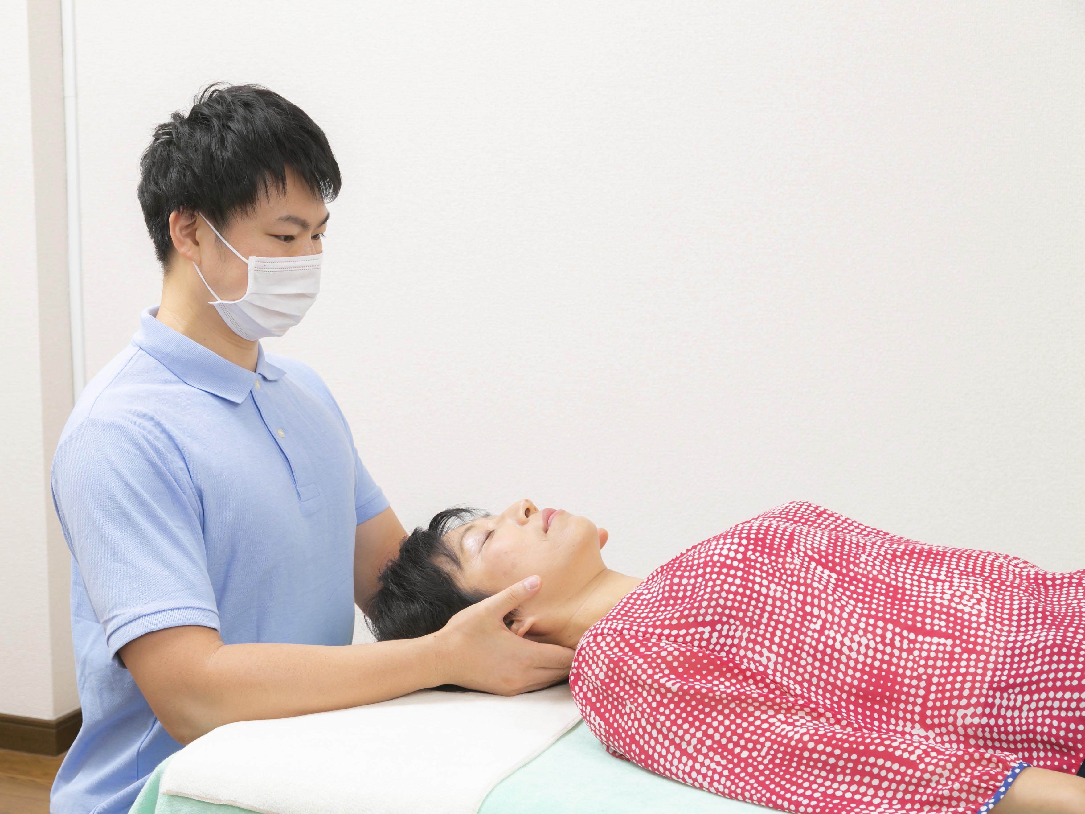 姫路で唯一!「頭痛専門」整体院ならではの施術であなたの痛みを根本改善|フィ-ルハート整体院
